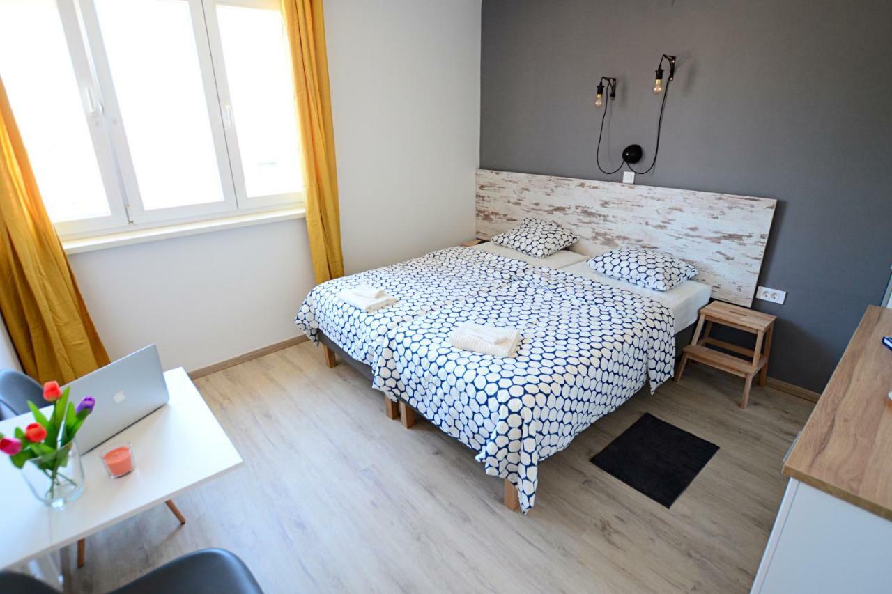 Nora Rooms Zadar Bagian luar foto