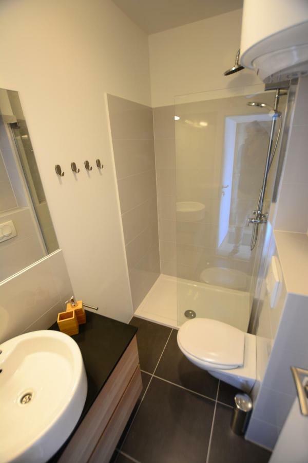 Nora Rooms Zadar Bagian luar foto